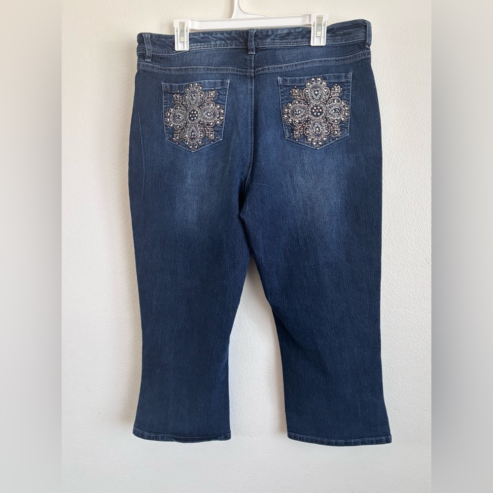Nine West Women's Y2K Embellished Pocket Capri Jeans Dark Wash Size 16